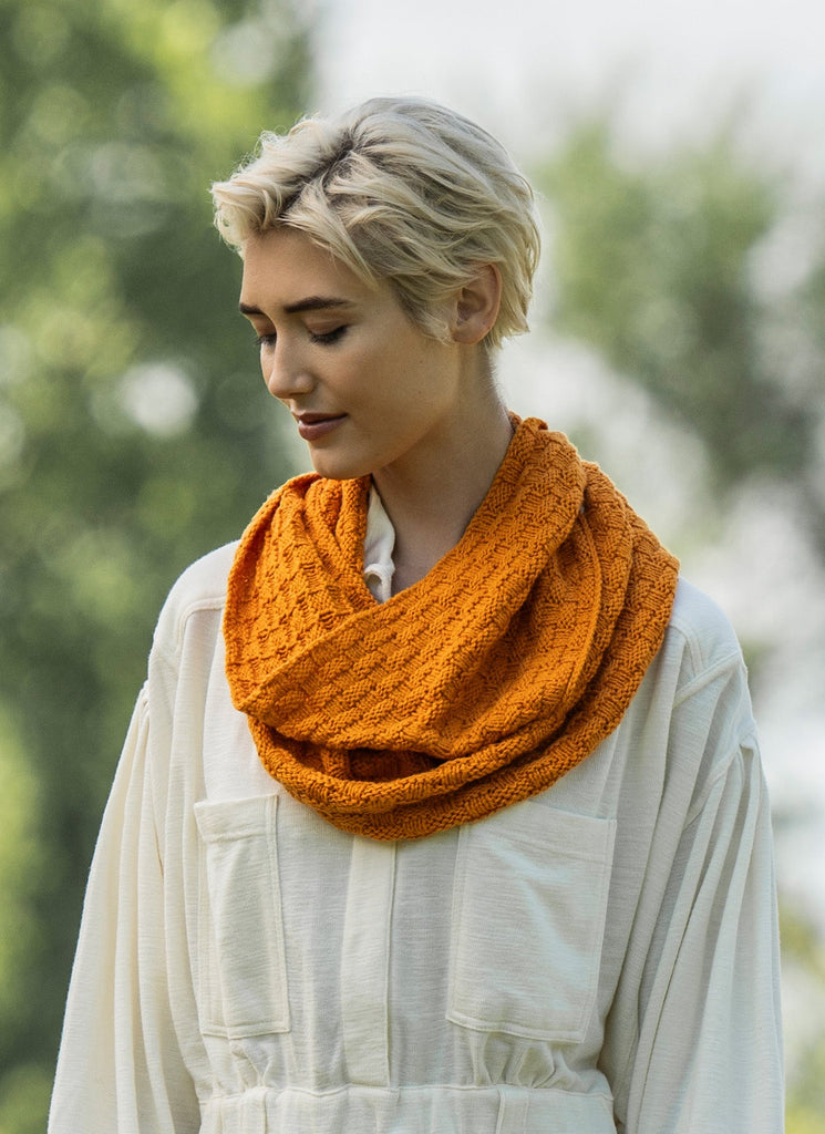 Blue Sky Fibers Temecula Cowl Kit -201 - Poppy (Original) 60155434 | Kits at Michigan Fine Yarns