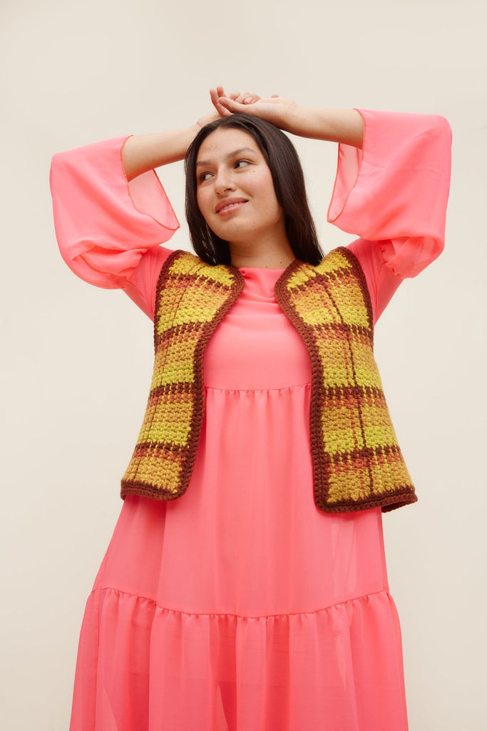 Laine 52 Weeks of Chunky Knits - 978 - 952 - 7580 - 12 - 7 | Knitting Book at Michigan Fine Yarns