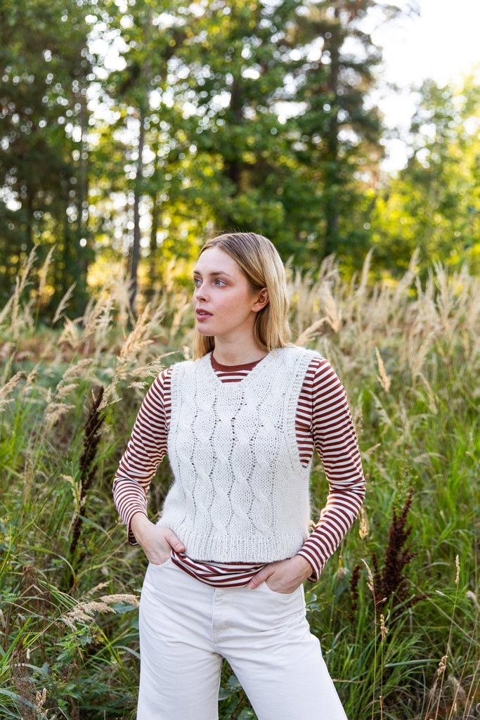 Laine 52 Weeks of Chunky Knits - 978 - 952 - 7580 - 12 - 7 | Knitting Book at Michigan Fine Yarns