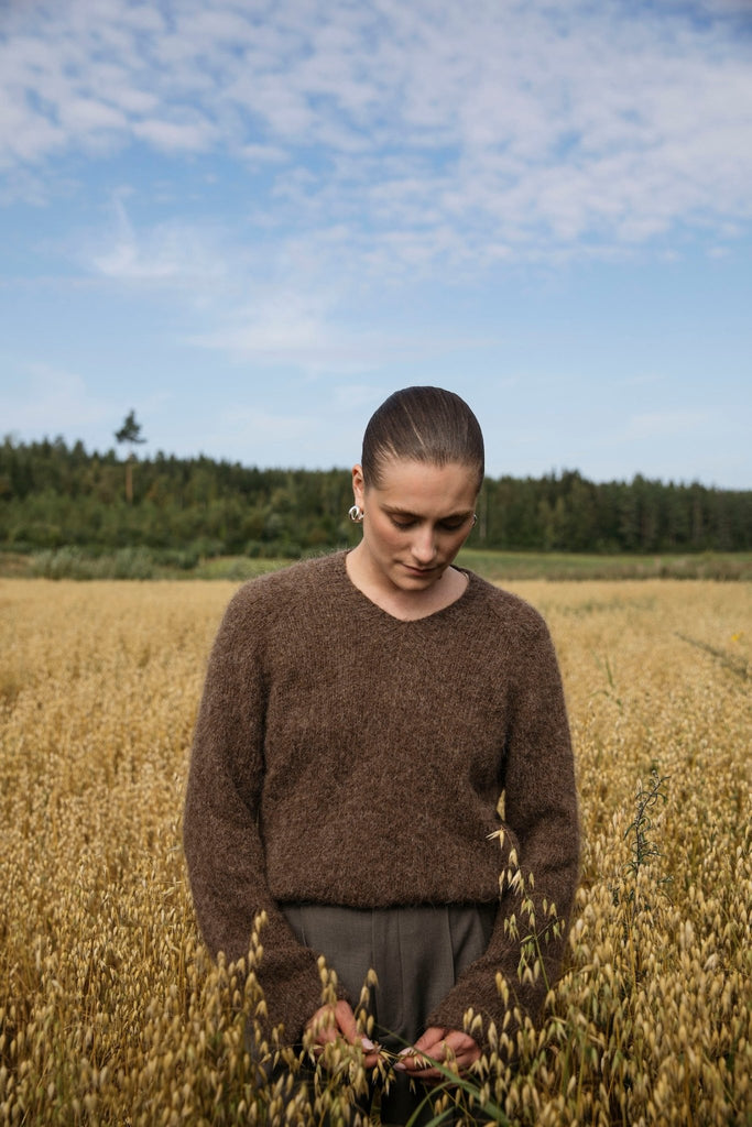 Laine Cultivate: Knitting the Beauty of Nature - 9789527580103 | Knitting Book at Michigan Fine Yarns