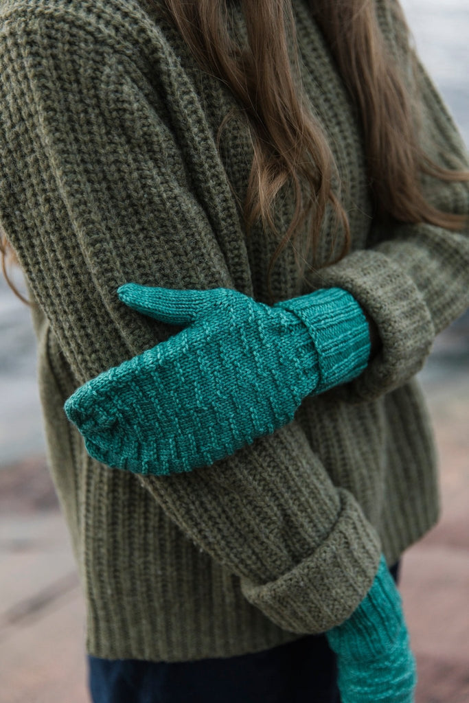 Laine Soothing Stitches: Knits for a Quiet Mind - 9789527580301 | Knitting Book at Michigan Fine Yarns