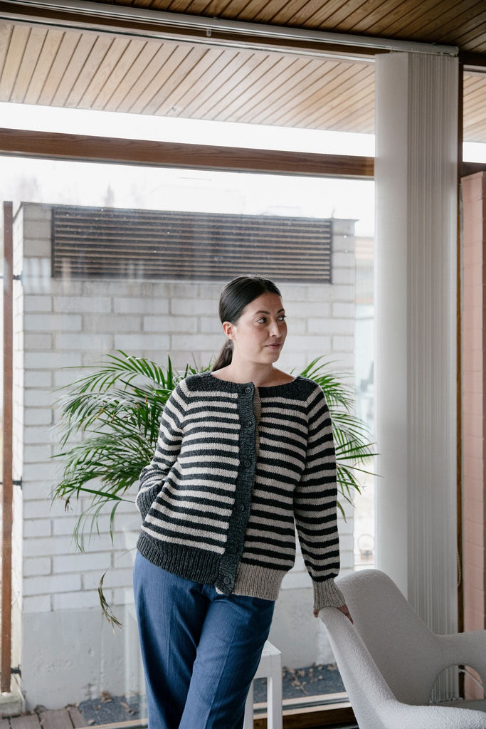 Laine Stripes - 978 - 952 - 7468 - 00 - 5 | Knitting Book at Michigan Fine Yarns
