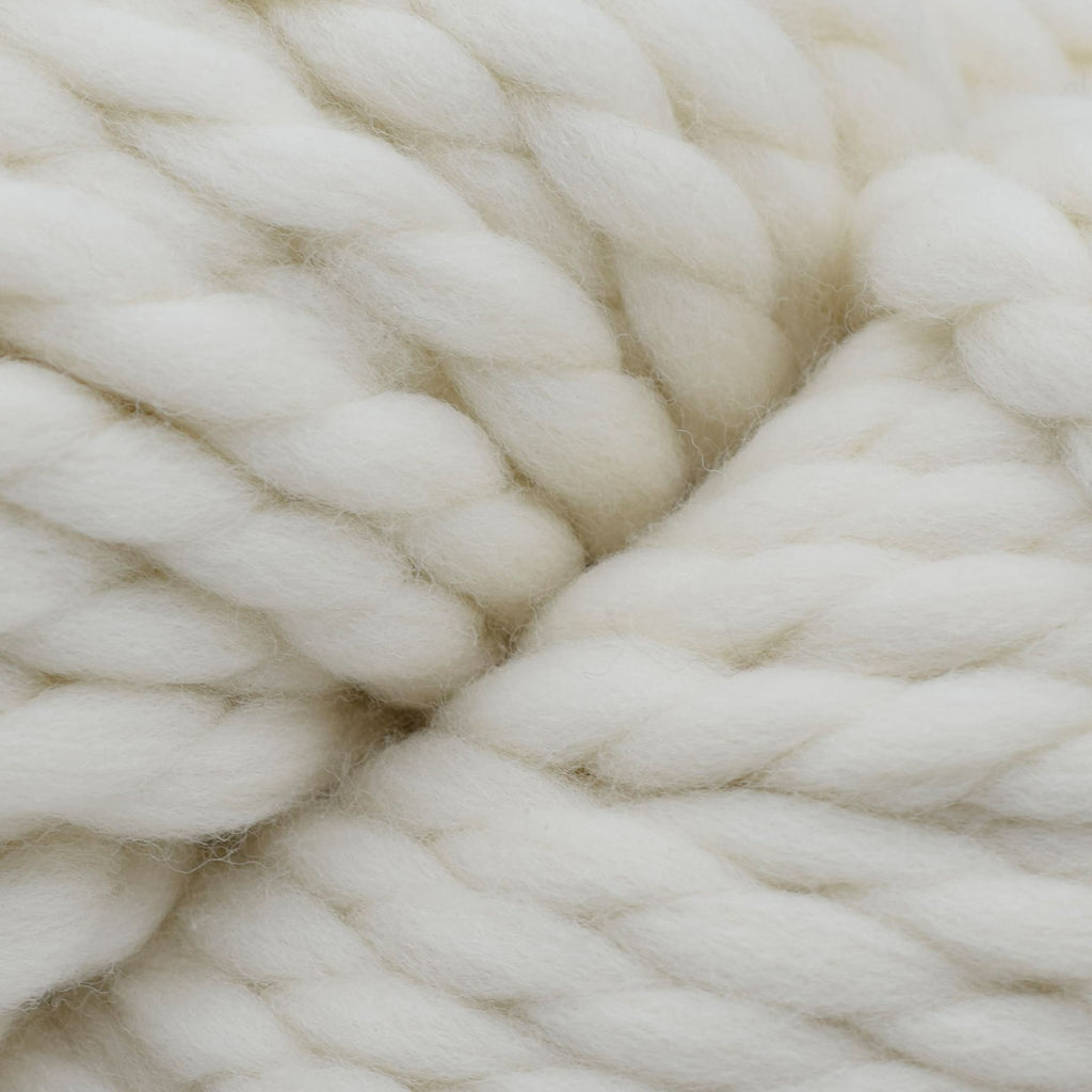 Amano Yana XL - 1402 - Blanca | Yarn at Michigan Fine Yarns