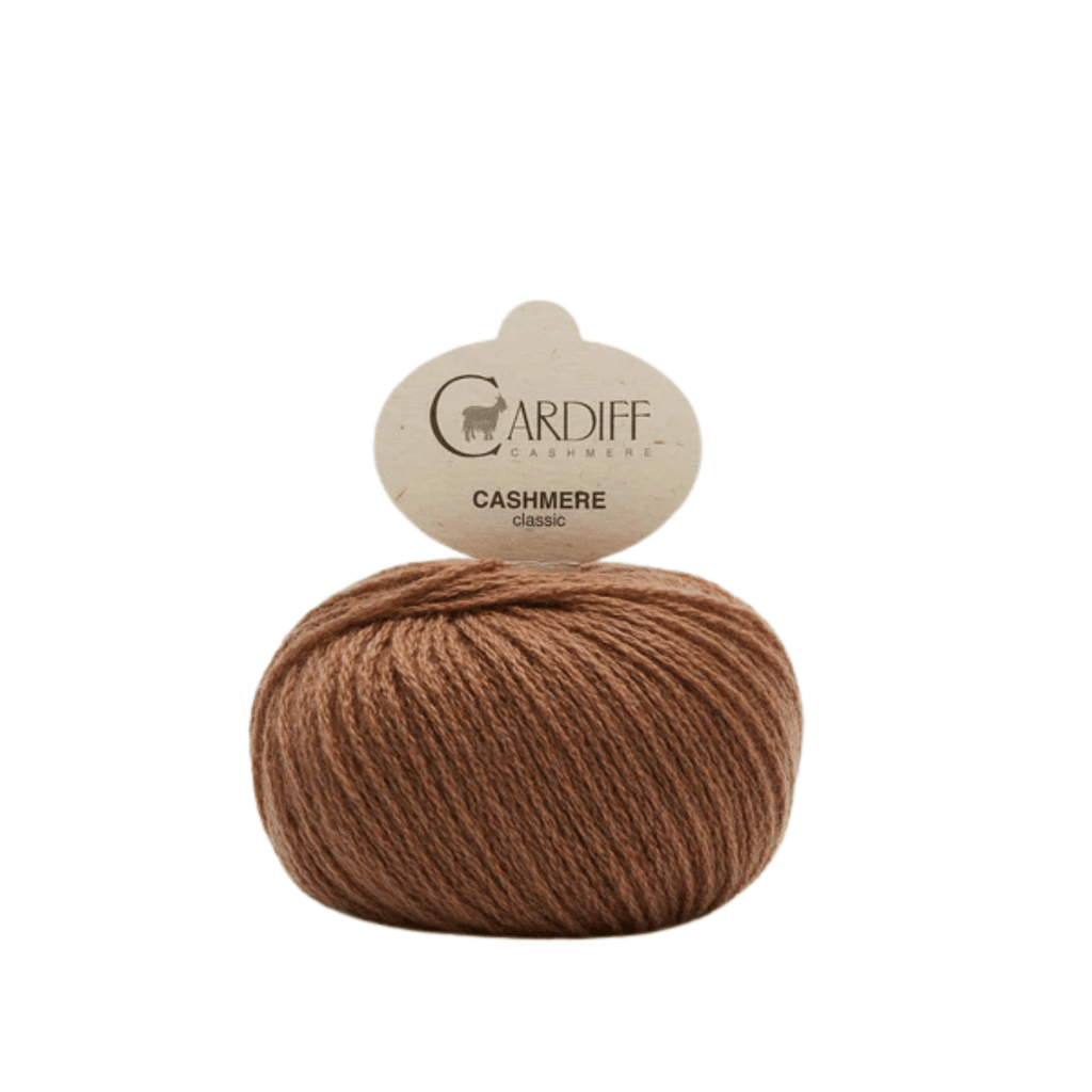 Cardiff Cashmere Classic - 700 - Futon (Peanut) | Yarn at Michigan Fine Yarns
