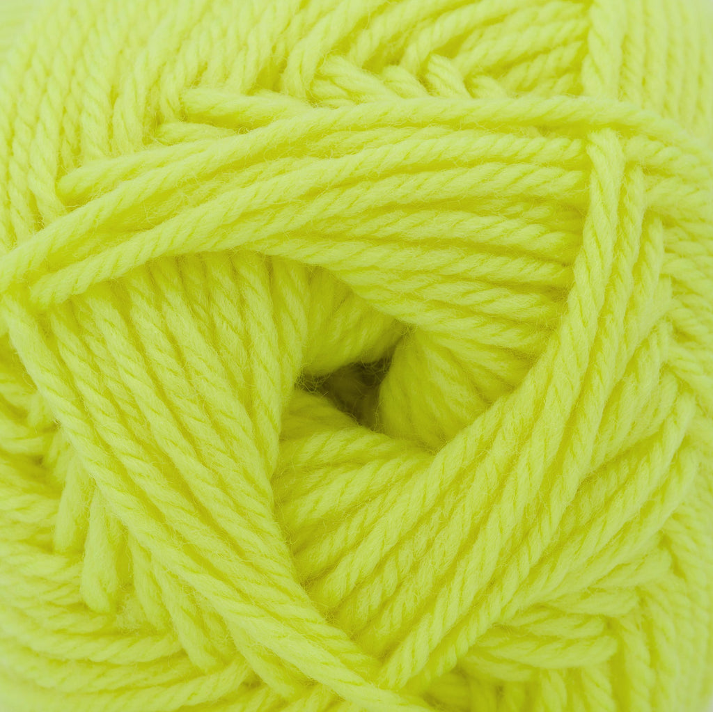 Cascade Yarns 220 Superwash Merino - 139 - Highlighter Yellow 886904076460 | Yarn at Michigan Fine Yarns