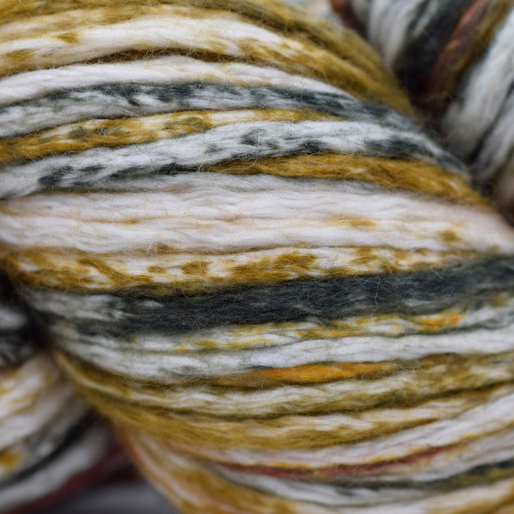 Juniper Moon Farm Cumulus Dappled - 148 - Hazelnut Crimson 840373418640 | Yarn at Michigan Fine Yarns