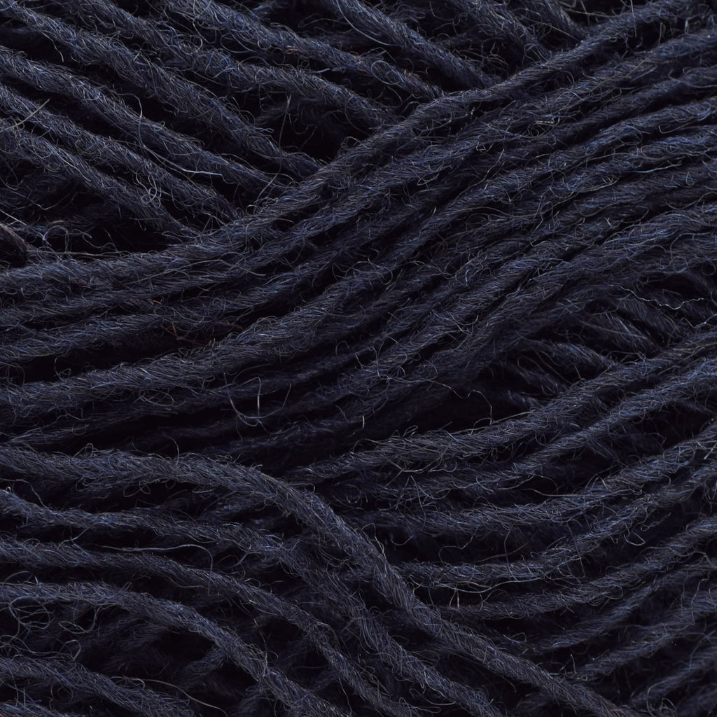 Lopi Einband - 0709 Midnight Blue 5690866707097 | Yarn at Michigan Fine Yarns