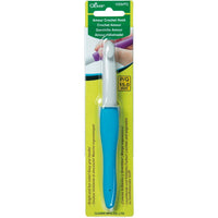 Clover Clover Amour P/Q Crochet Hook -17464106 | Crochet Hooks at Michigan Fine Yarns