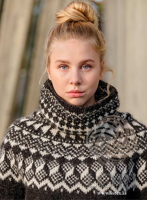 Lopi Öræfi Sweater Kit -Öræfi Sweater (M-L) | Kits at Michigan Fine Yarns