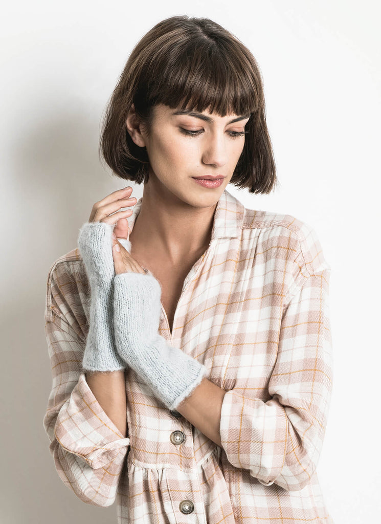 Blue Sky Fibers Brushed Suri Mitts -74676010 | Patterns at Michigan Fine Yarns