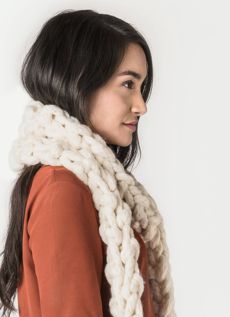 Blue Sky Fibers Oslo Jumbo Boa - 60167722 | Patterns at Michigan Fine Yarns