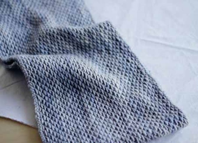 Madelintosh Honey Cowl PDF - 53866282 | Patterns at Michigan Fine Yarns