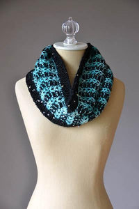 Universal Yarns Stellar Cowl - 68665130 | Patterns at Michigan Fine Yarns