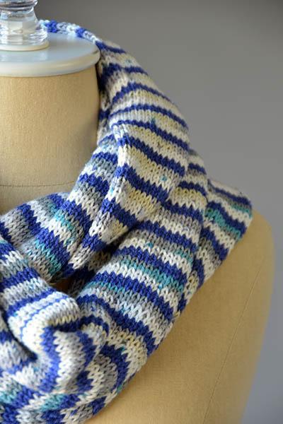 Universal Yarns Try Strip Cowl - 77458986 | Patterns at Michigan Fine Yarns