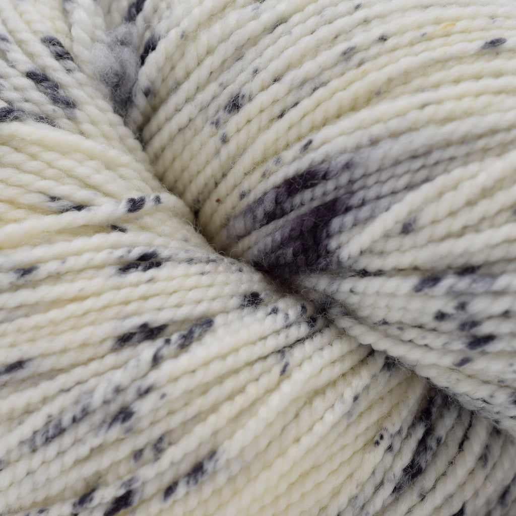 Bibi Yarn Bibi Twist -Black Bright Speckled | Yarn at Michigan Fine Yarns