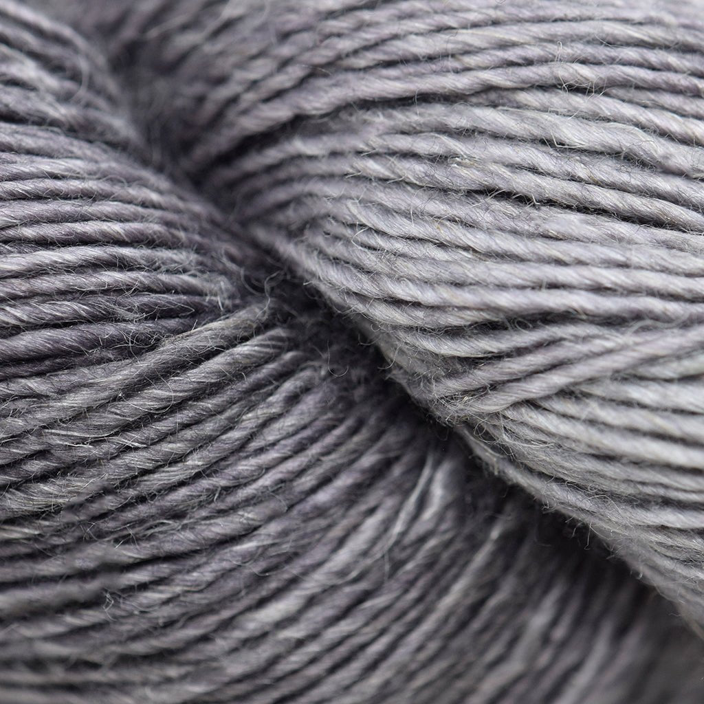 Malabrigo Susurro -43 - Plomo 87001130 | Yarn at Michigan Fine Yarns