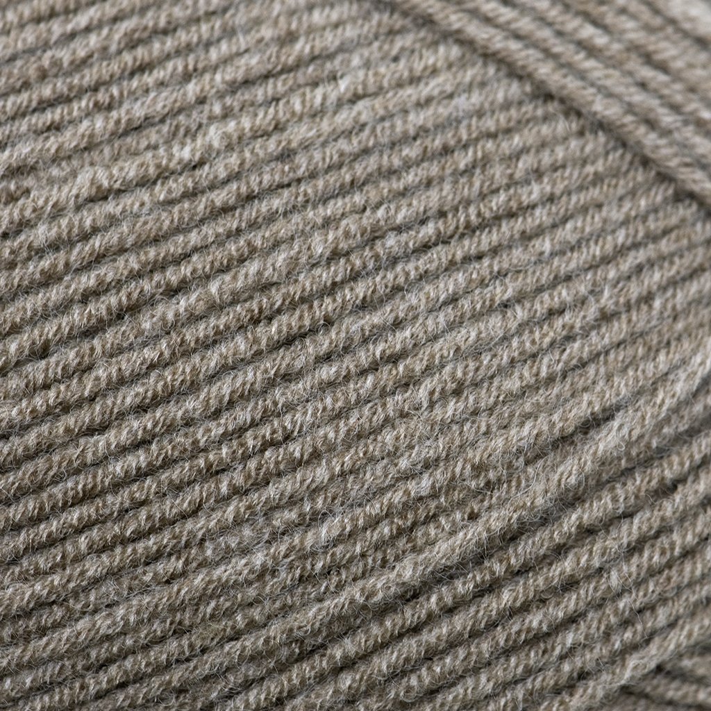 Hayfield Soft Twist Dk 251 Ivory 100g