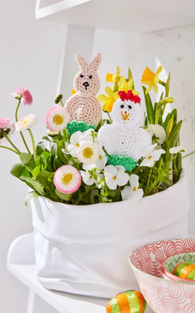 Schachenmayr Easy Easter Decorations -94420010 | Patterns at Michigan Fine Yarns