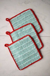 Universal Yarns Fresh Air Washcloths - 80166698 | Patterns at Michigan Fine Yarns