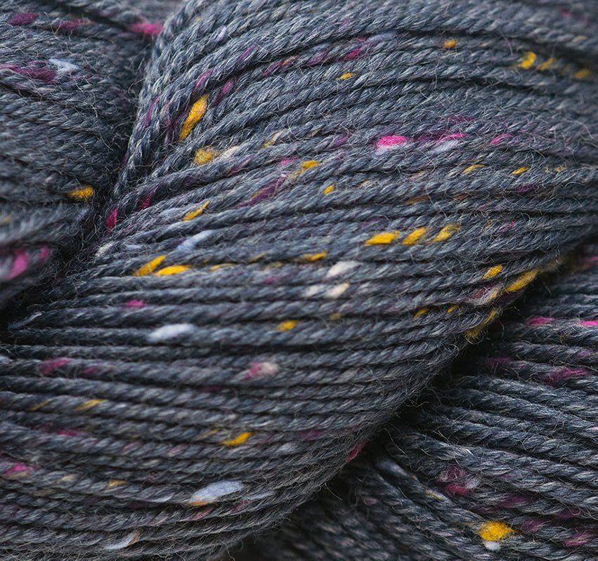 HiKoo Sueño Tweed -1607 - Grandiose Grey 841286125663 | Yarn at Michigan Fine Yarns